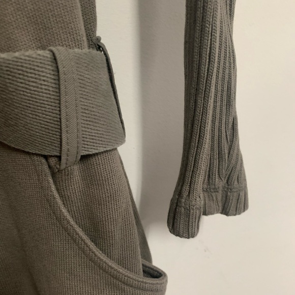 Lili Gaufrette Belted Dress - Picture 4 of 8